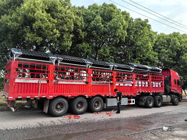 裝車待發的小吃車